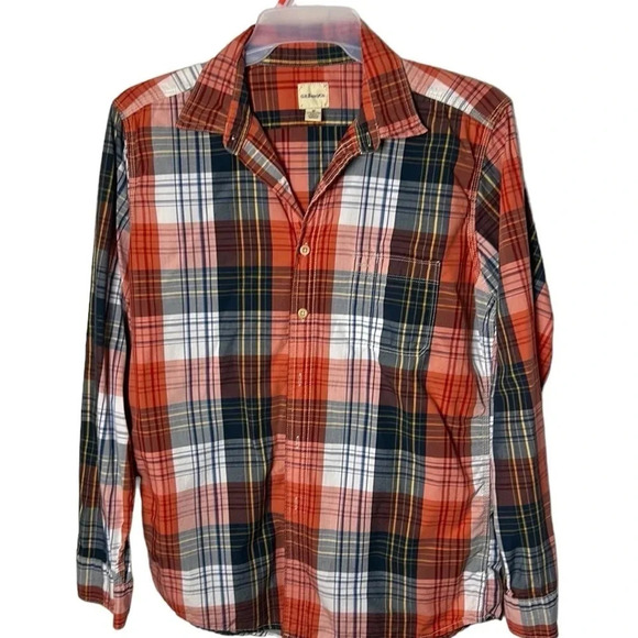 GH BASS  & CO , plaid shirt,men Med outdoor,fishing,Yellowstone,western like new - Picture 2 of 11
